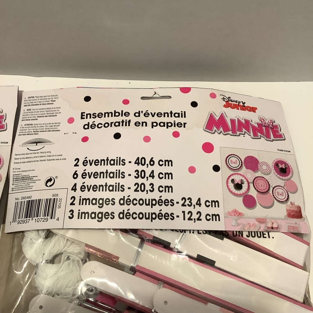 Disney‎ Minnie Mouse Paper Fan Decorating Kit - Pink and Black 2 PK - Picture 7 of 7